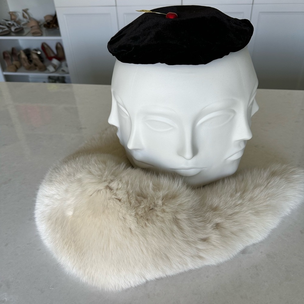 New!! White Fox Boa